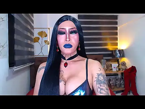 DominateMistressTania live cam on StripChat