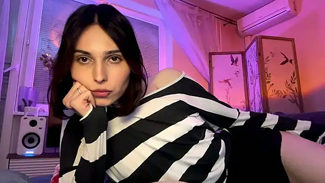 sweetfemboyy (M twink) - Spin around, show my outfit