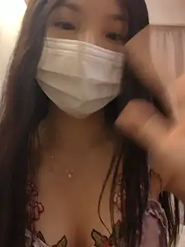 tw_zhuzhu123 (Ask my age) - 可愛吸乳器