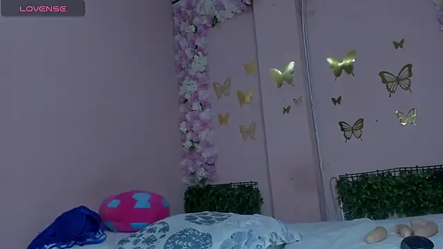 grandmother_milf live cam preview