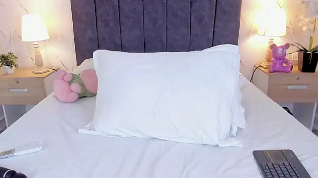Emilly_Beaumont