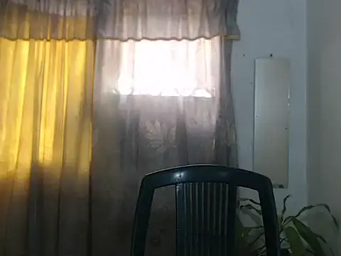 sharly14 live cam on StripChat