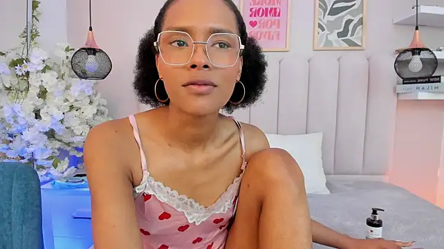 Megan__Hart_