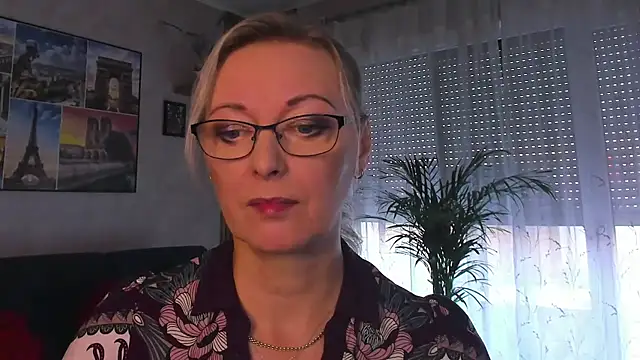 vanessa_chat
