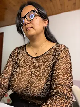 SWEETLILY18