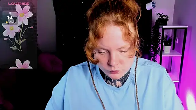 Cassie_xKiss live cam on StripChat