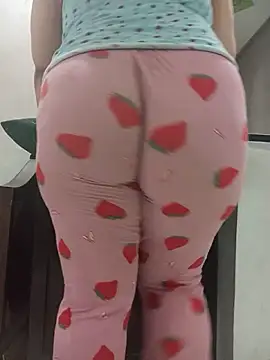 lily_sx (F young) - Open ass 🔥 افتح خرمي