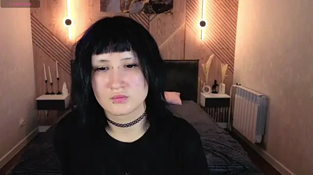 Ekimmj_age live cam on StripChat