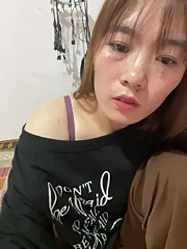 -LinNa-98 live cam on StripChat