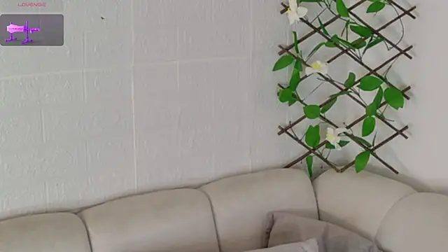 VioletBlacke_