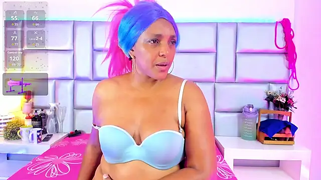 NinaNicole