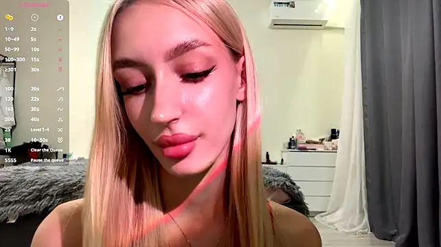 TanekaAmela