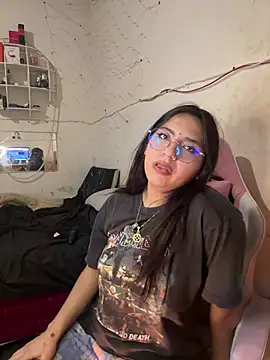 venus_aura (F young) - fingers in my pussy + control lush 8min