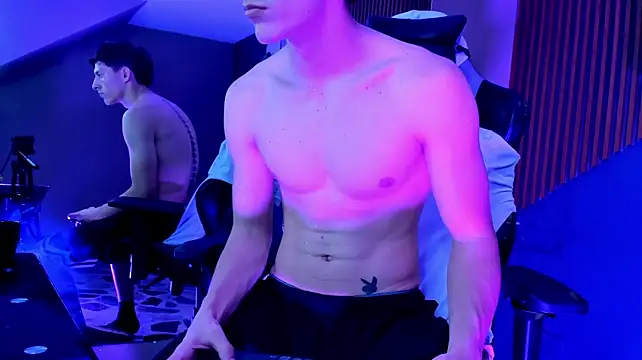 theghostforeeonss (M twink) - cum public