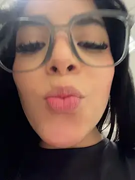 ArieliciousXXX webcam
