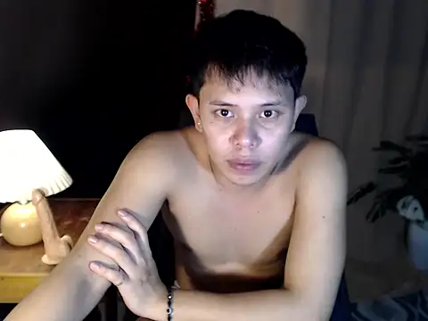 Baby_Maxxx live cam on StripChat