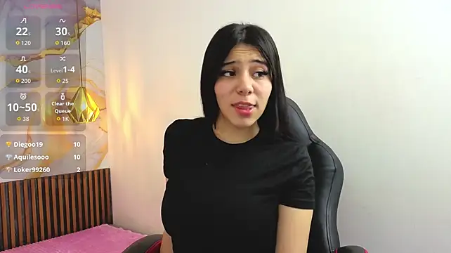 MadissonLewis1