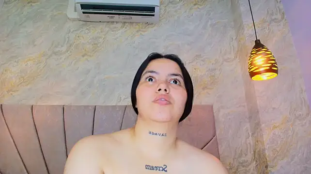 Mia_candy_0