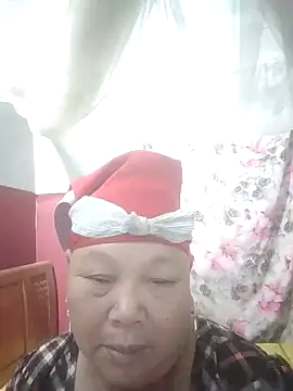LoveMomy68 live cam preview