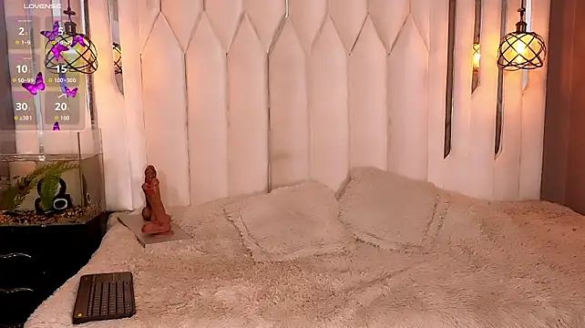 megan_do_santos's live room