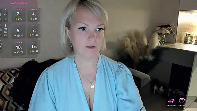 Juarnea_ live cam on StripChat
