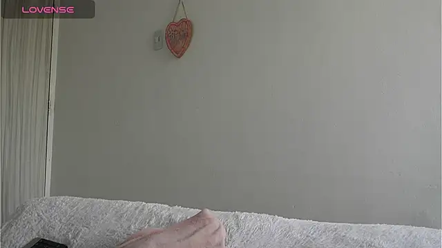 muscle_king_cum (M young) - PRE-CUM