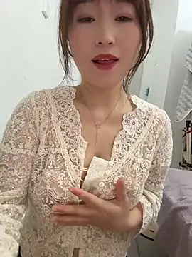 dian-sex (F milf) - 完成目标的哥哥可以免费选两个200以内的菜单！