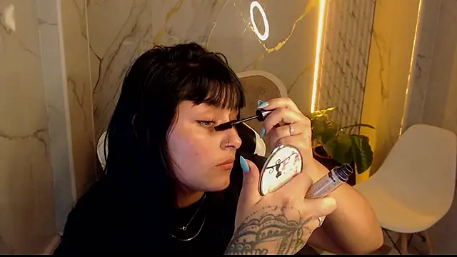 Amber_b_