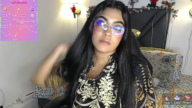 lakshmiraniii (F young) - 🌻lush in my ass