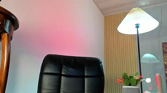 Isabella_Haddad