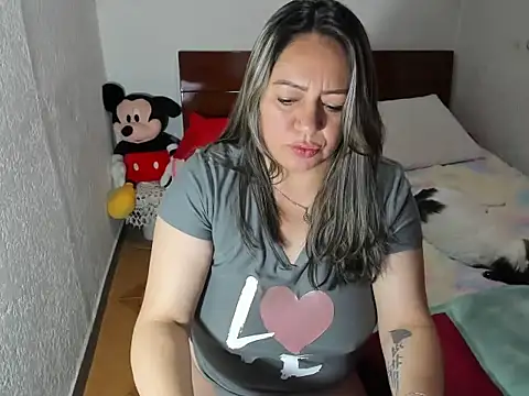 cris_spicy