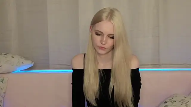 BeverlyEngfer live cam on StripChat