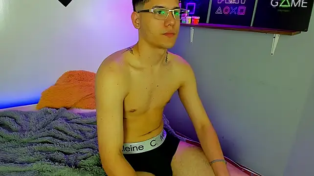 luca_white
