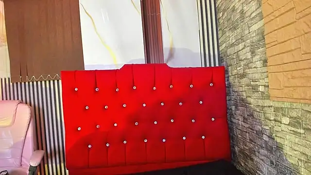 Mia_Lunelle