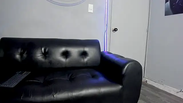 alejandro_vega_ (M twink) - cum horny
