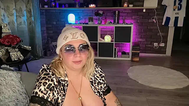 Monageil live cam preview