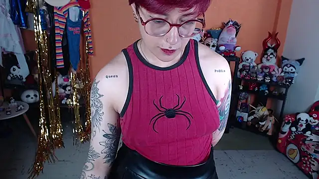 MissMiia2 live cam on StripChat