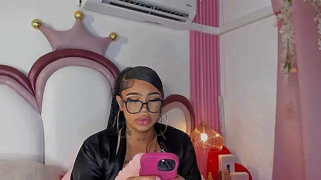 Mia_Jansen