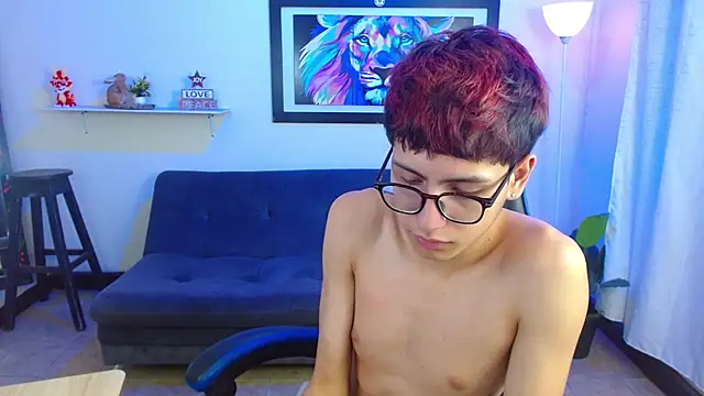 alexcum_18