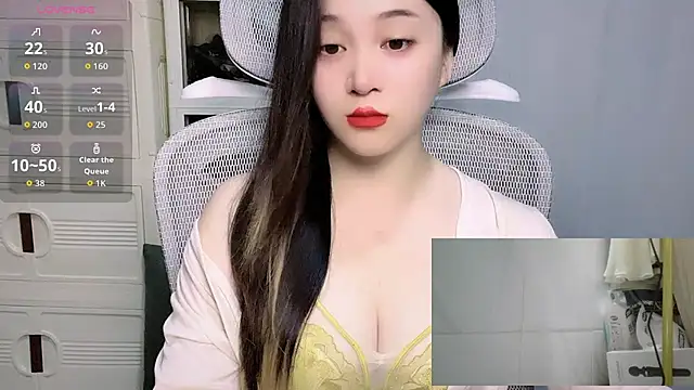woaiqinqin live cam on StripChat