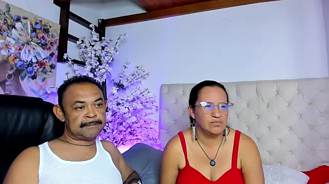 John_n_Kate live cam on StripChat