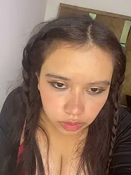 samantha_bigtits live cam on StripChat