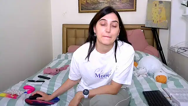 Iren 😅 free nude webcam