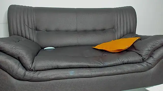 Stachyhornyboy live cam on StripChat