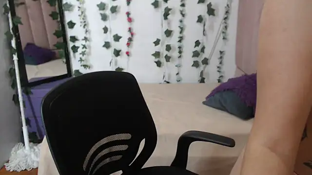 iam_aliiXt