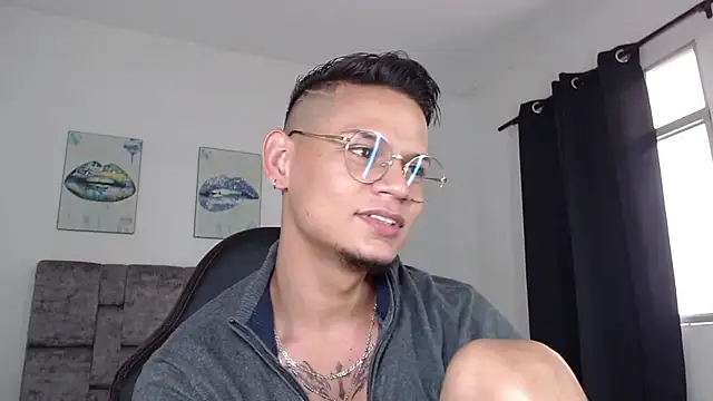 axcel_boy_
