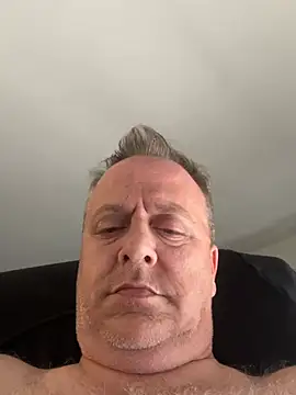 johnrockme live cam preview