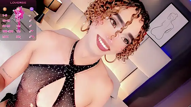 Nauthy_girl