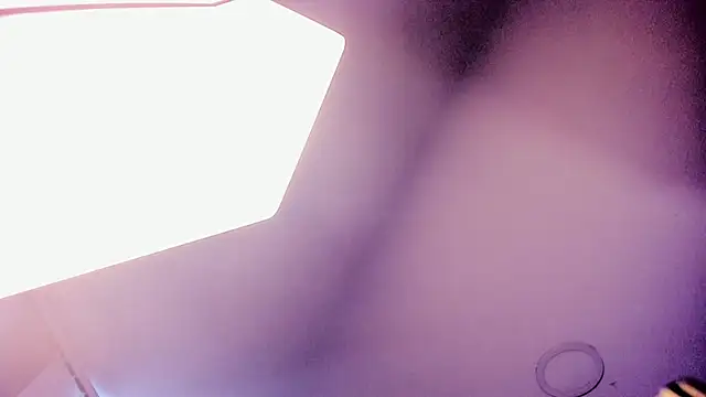 Bella_rochee live cam on StripChat
