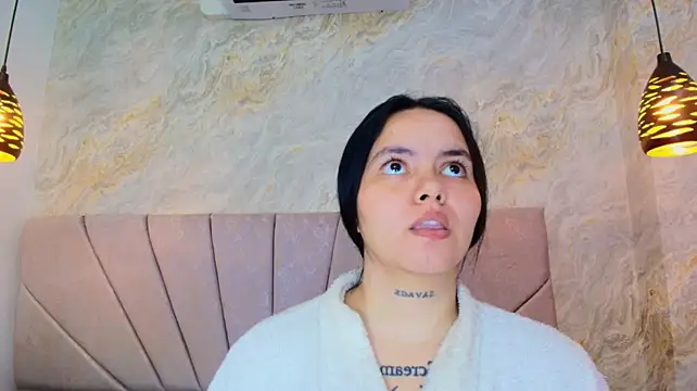 Mia_candy_0